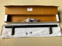10x deurgreep rvs zwart gecoat 700mm met schuine voeten - afbeelding 1 van  8