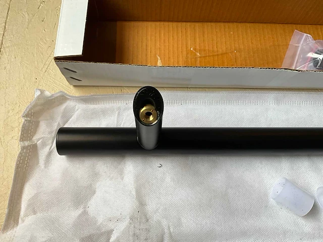 10x deurgreep rvs zwart gecoat 700mm met schuine voeten - afbeelding 5 van  8