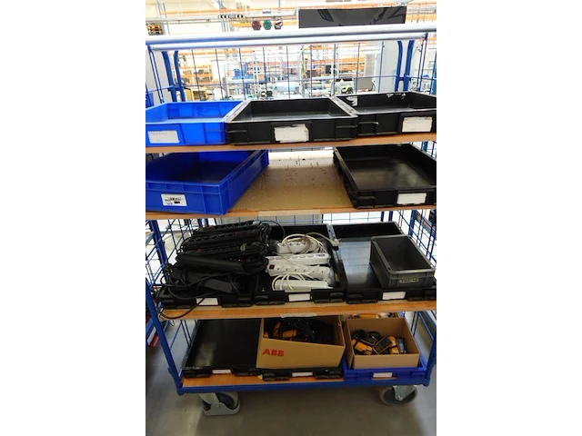 10x inhoud karren - afbeelding 10 van  29