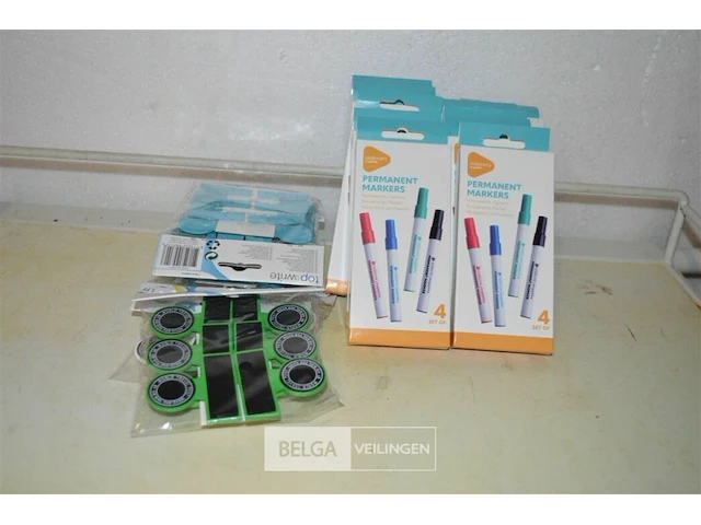 10x permnent markers, 4 kl. clips - afbeelding 1 van  3