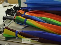 10x regenboog stokparaplu's - afbeelding 2 van  4
