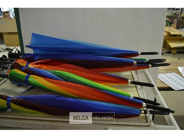 10x regenboog stokparaplu's - afbeelding 3 van  4