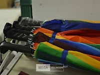 10x regenboog stokparaplu's - afbeelding 2 van  4