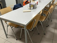 10x stapelstoelen + 3x tafels - afbeelding 1 van  4