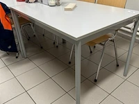 10x stapelstoelen + 3x tafels - afbeelding 4 van  4