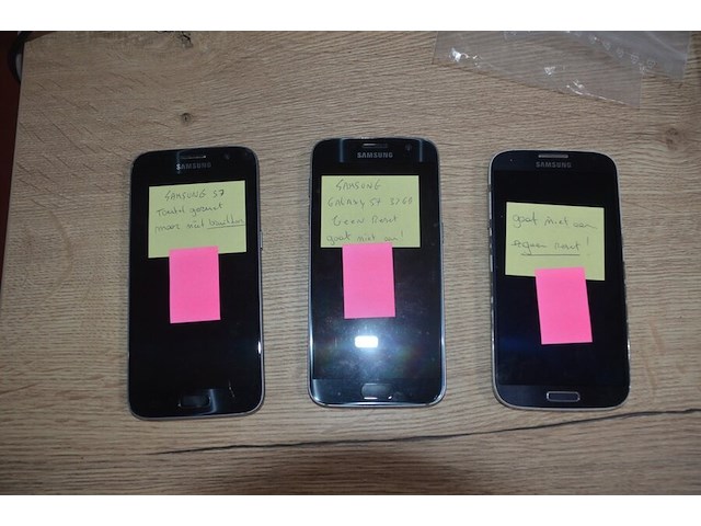 11 defecte smartphones zonder lader: 6 samsung, 2 nokia, 2 motorolla, 1 acer (b401) - afbeelding 3 van  9