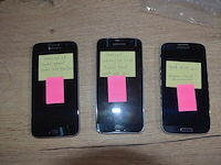 11 defecte smartphones zonder lader: 6 samsung, 2 nokia, 2 motorolla, 1 acer (b401) - afbeelding 3 van  9