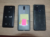 11 defecte smartphones zonder lader: 6 samsung, 2 nokia, 2 motorolla, 1 acer (b401) - afbeelding 9 van  9