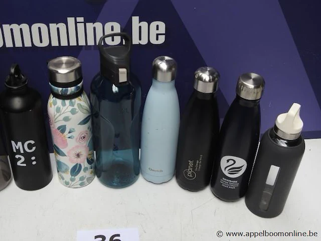 11 diverse drinkbussen - afbeelding 3 van  3