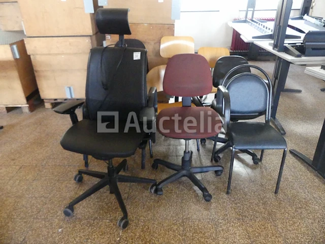 11 diverse stoelen - afbeelding 6 van  10