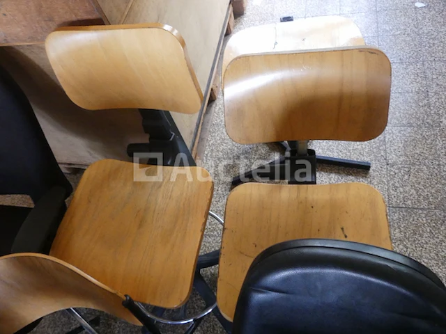 11 diverse stoelen - afbeelding 10 van  10
