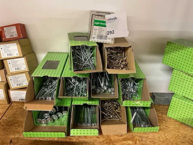 11 dozen houtschroeven - afbeelding 1 van  6