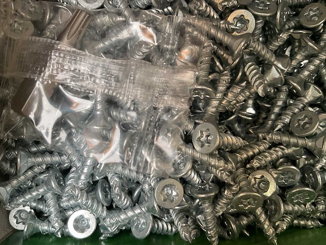 11 dozen spaanplaatschroeven - afbeelding 6 van  6