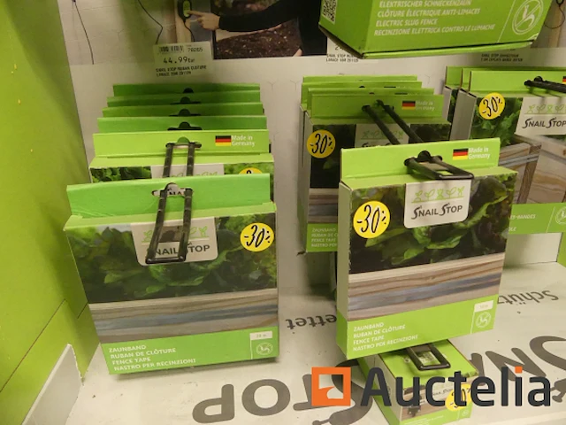 11 elektrische hekken en 14 hekkenanti slakkentape - afbeelding 4 van  6