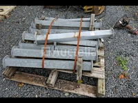 11 gegalvaniseerde palen - afbeelding 2 van  4