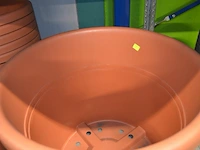 11 grote ronde bloempot elho: 5x 26 liter -5x47 liter - 1x80 liter - afbeelding 2 van  5
