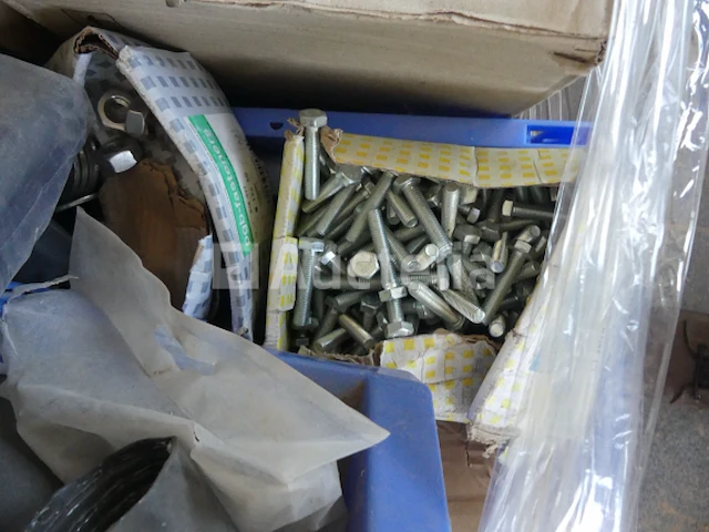 11 lamp paletten - afbeelding 5 van  24