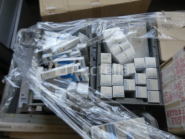 11 lamp paletten - afbeelding 6 van  24