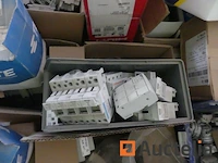 11 lamp paletten - afbeelding 8 van  24