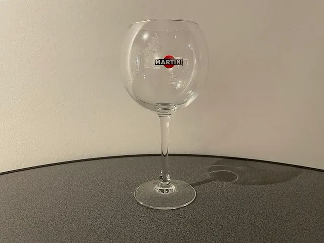 11 martini glazen - afbeelding 1 van  2