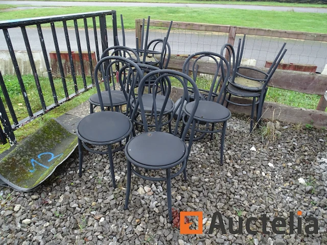 11 metalen stoelen - afbeelding 3 van  3
