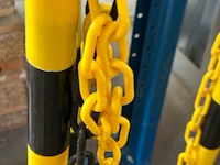 11 paaltjes met ketting - afbeelding 5 van  5