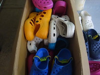 11 paar clogs holeys - afbeelding 2 van  3