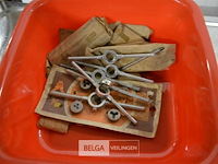 11 pakjes tappen van 6 en 8 - afbeelding 1 van  3