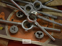 11 pakjes tappen van 6 en 8 - afbeelding 3 van  3