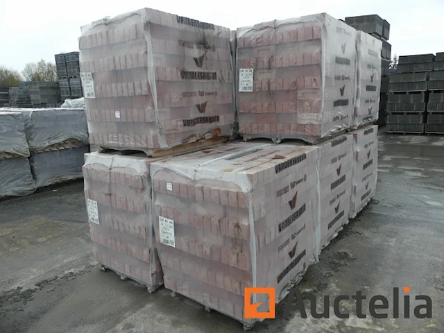 11 pallets met bakstenen vandersanden cayenne - afbeelding 2 van  4
