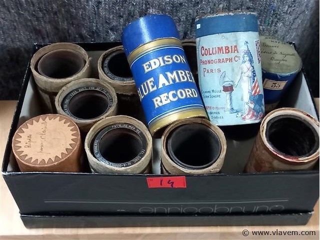 11 record - afbeelding 1 van  1