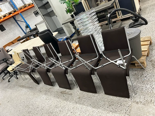 11 stoelen benjo - afbeelding 1 van  5