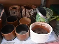 11 stuks wandversieringen, 14 stuks bloempotten, gieter - afbeelding 7 van  8