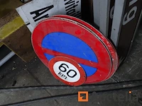 11 verkeersborden - afbeelding 7 van  10