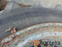 11 wielen en velgen voor landbouw tractor - afbeelding 11 van  13