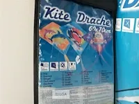 11 x windvlieger 60x70 cm met lijn van 30 m - afbeelding 2 van  2