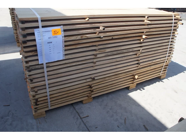 1,11 m³ eiken planken 22mm - afbeelding 1 van  4