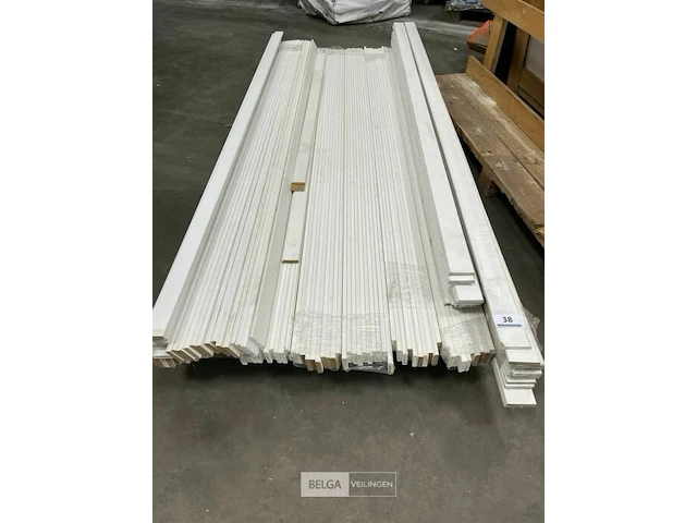 ±112x mdf plinten - afbeelding 2 van  2
