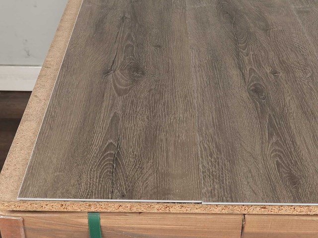 117 m2 pvc spc click plank met xps onderlaag - 1220 x 228 x 5 mm - afbeelding 2 van  4