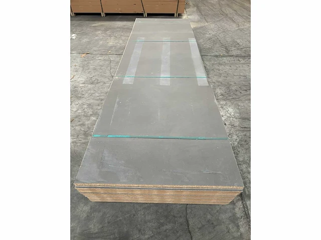 117,9 m² mdf 0,92 m breed 3,05 lang 0,69 cm dik - afbeelding 4 van  4