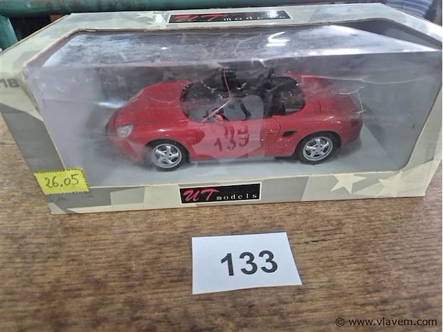 1:18 porsche - afbeelding 1 van  3