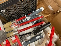 119 x schildersgereedschap - afbeelding 3 van  11