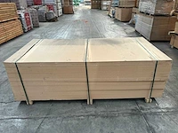 119,1 m² mdf 1,22 m breed 2,44 lang 1,8 cm dik - afbeelding 2 van  4