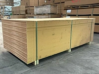 119,1 m² mdf 1,22 m breed 2,44 lang 1,8 cm dik - afbeelding 3 van  4