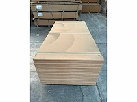 119,1 m² mdf 1,22 m breed 2,44 lang 1,8 cm dik - afbeelding 4 van  4