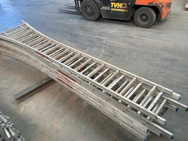 11x alu ladders 360cm - afbeelding 2 van  2