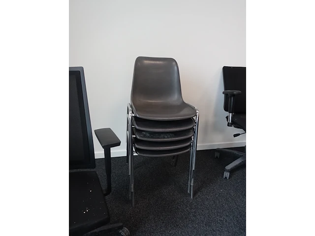 11x diverse bureaustoelen - afbeelding 5 van  10