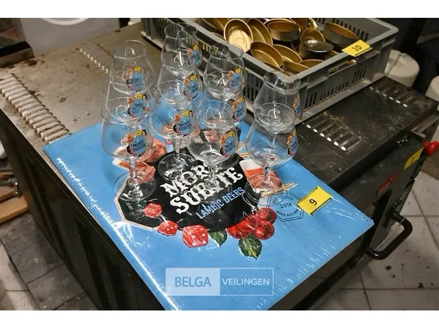 11x mort subit bierglazen en reklamebord 58x41 - afbeelding 2 van  2