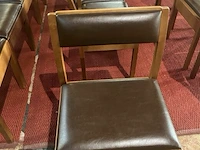 12 bruine lederen kerkstoelen - afbeelding 5 van  5