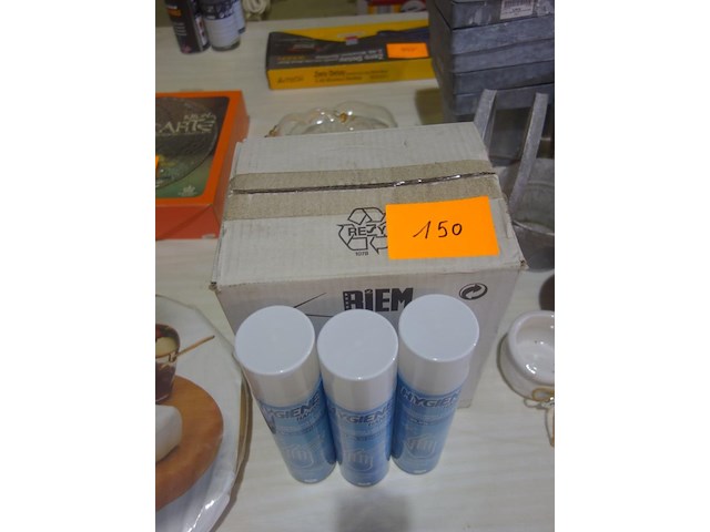 12 bussen ontsmettingsmiddel voor de handen - afbeelding 2 van  2